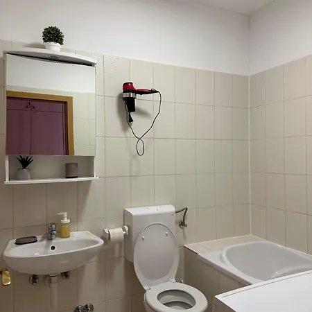 Bebic Apartamento *